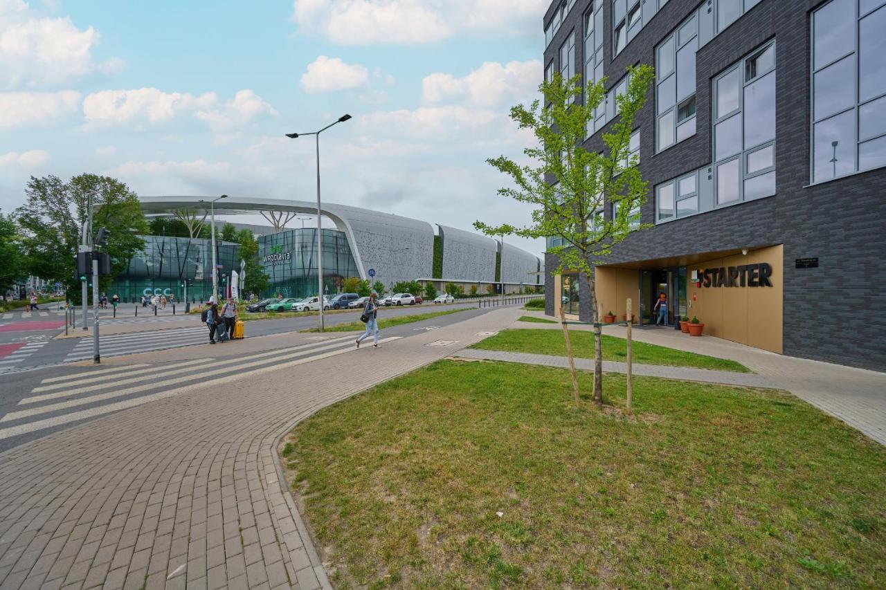 Trendy Studios With Home Office Near Wroclaw Main Station By Noclegi Renters Buitenkant foto