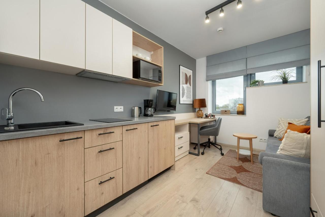 Trendy Studios With Home Office Near Wroclaw Main Station By Noclegi Renters Buitenkant foto