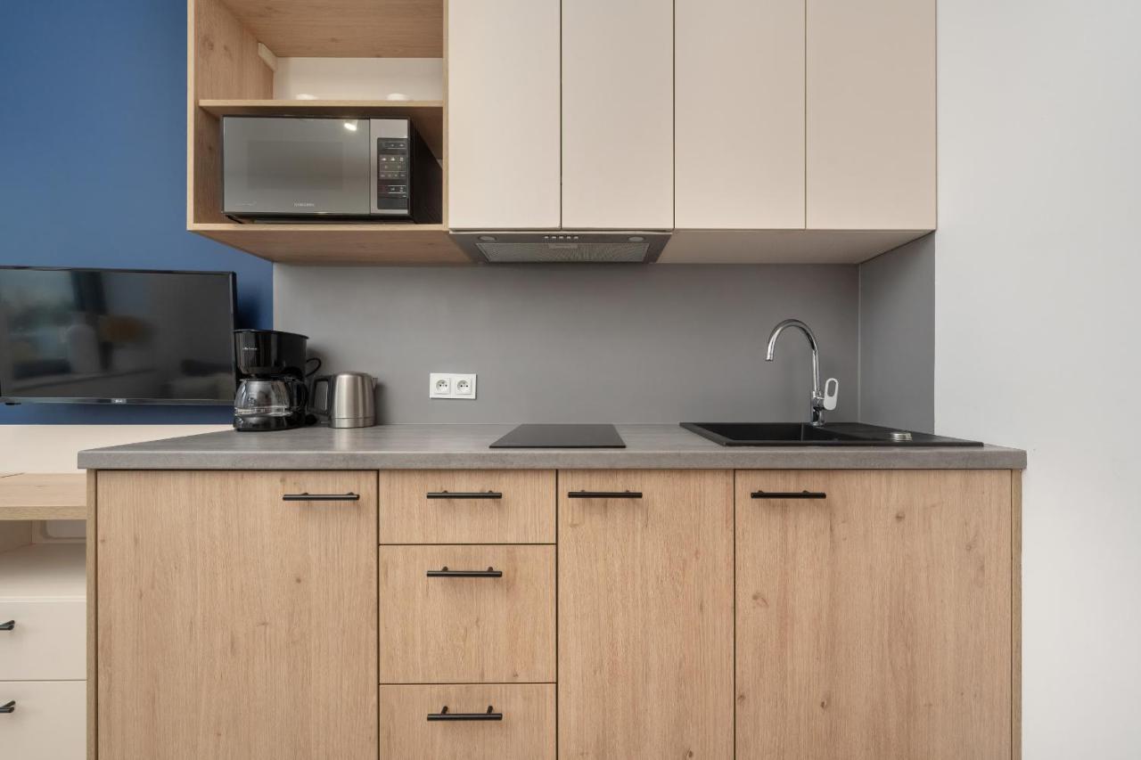 Trendy Studios With Home Office Near Wroclaw Main Station By Noclegi Renters Buitenkant foto