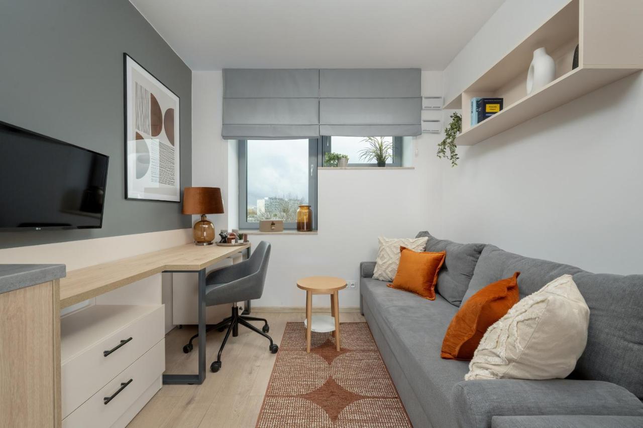 Trendy Studios With Home Office Near Wroclaw Main Station By Noclegi Renters Buitenkant foto
